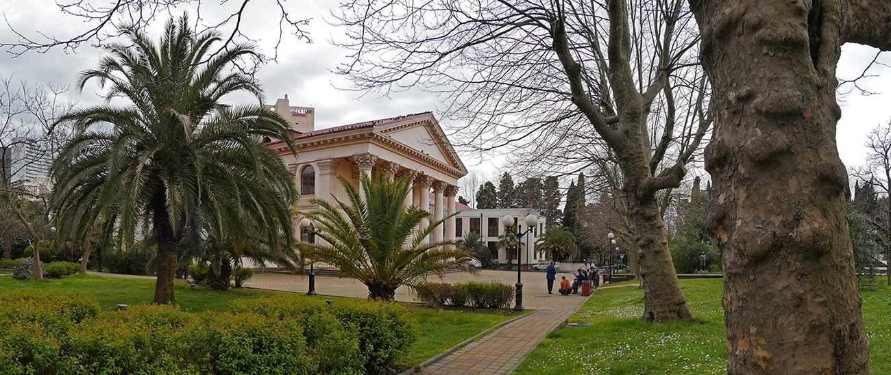 Building_of_the_former_cinema_Stereo