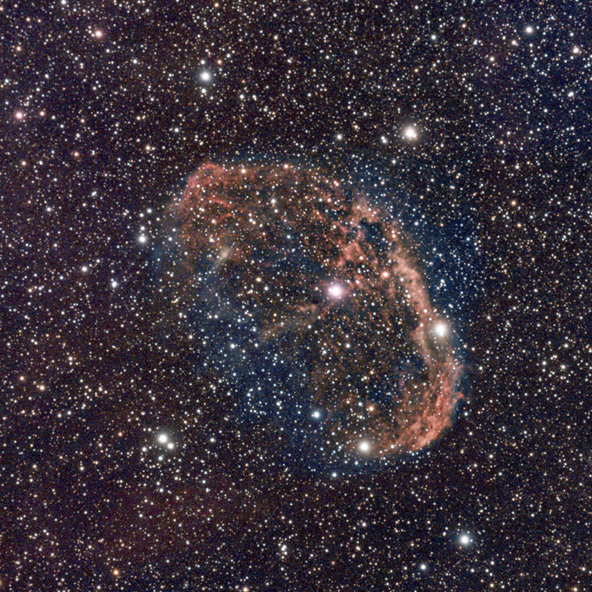 NGC 6888 — эмиссионная туманность в созвездии Лебедь